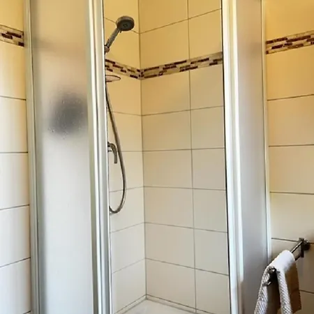 Charlys Grode Stuv Apartamento *